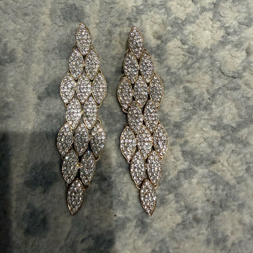 Gold and silver chandelier earring - Picture 1 of 2